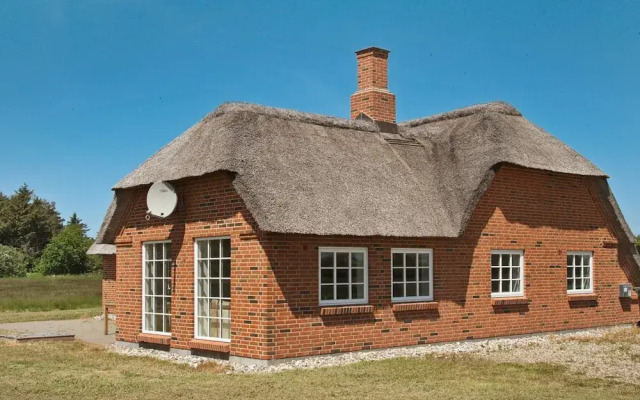 8 Person Holiday Home in Ulfborg-by Traum
