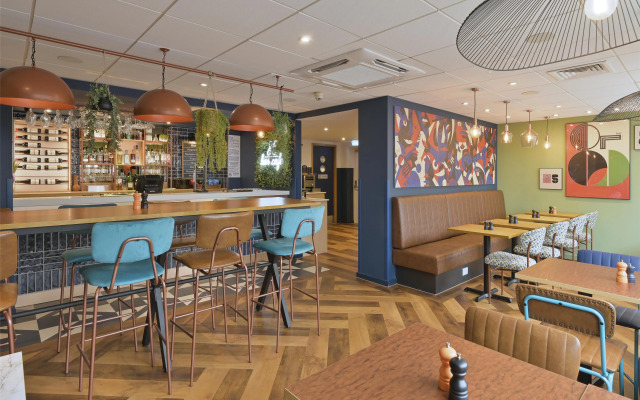 Travelodge Caterham Whyteleafe