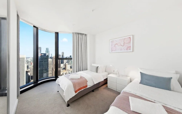 A 3BR Apt Next to Melbourne Central, Free Parking – Guest Rooms – Melbourne