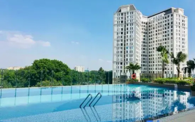 Orchard Parkview Skyport Suites Apartments