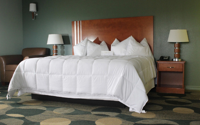 Marble Waters Hotel & Suites, Trademark by Wyndham