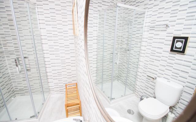 Charming Studio Refino
