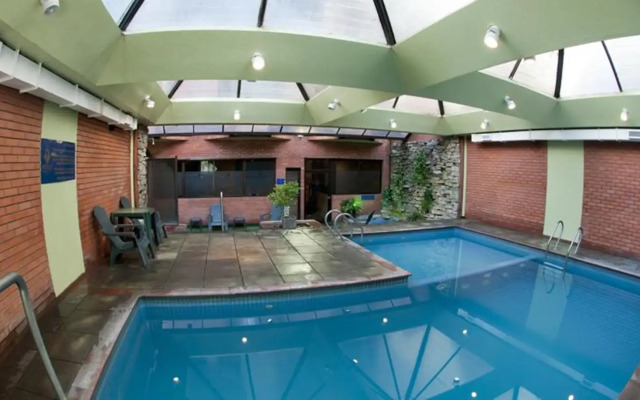 Primacy Apart Hotel