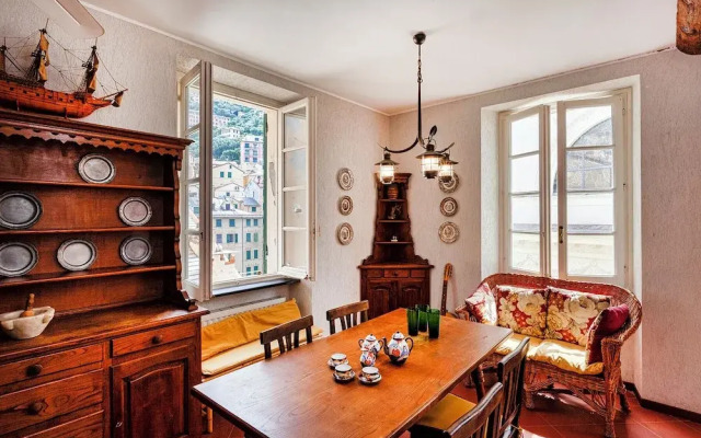 Seaview Apartment near the Castle