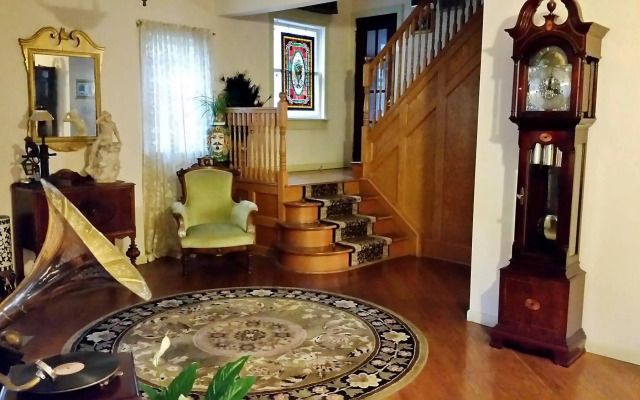 Loralei Bed and Breakfast