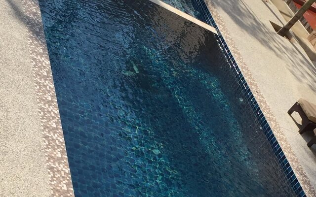 Summer House Resort 2