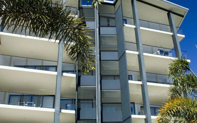 The Bay Apartments