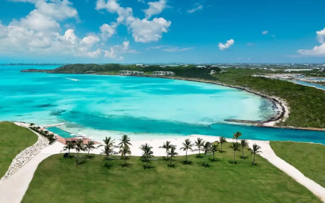 Oceanfront Luxury Villa Infinity Plunge Pools
