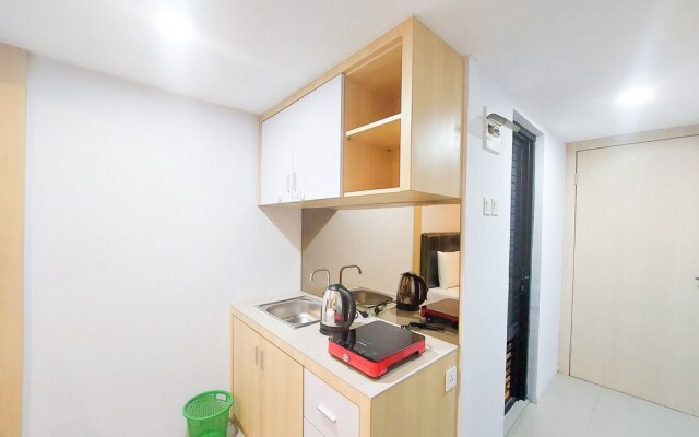 Good Deal And Homey Studio At De Prima Apartment