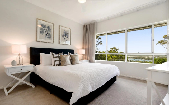 The Lookout Resort
