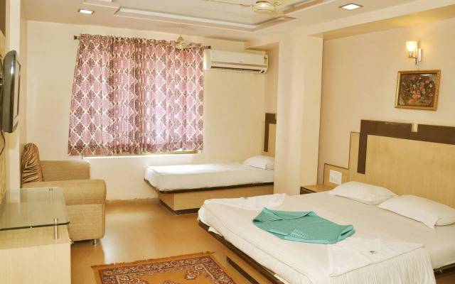 Hotel Sai Suraj Palace