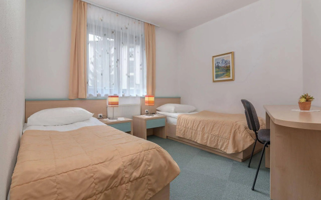 Garni Hotel Miklic