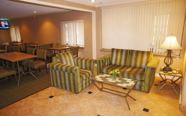 La Quinta Inn & Suites by Wyndham Jackson