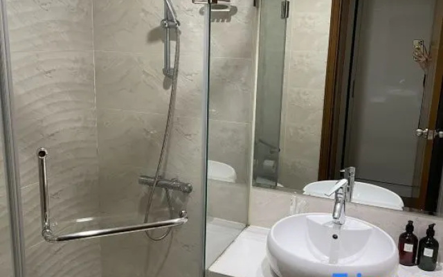The 81 Central Condotel