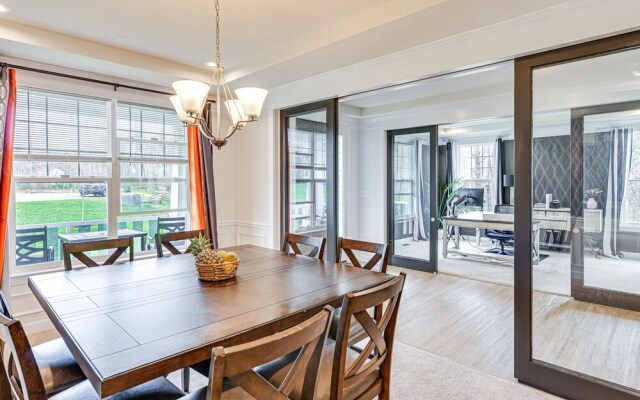 Lakefront Fredericksburg Home w/ Deck + Fire Pits!