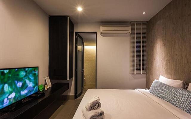 Baby Grand Hua Hin Hotel