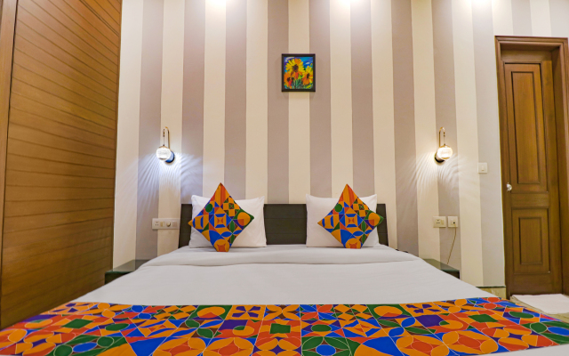 Fabhotel Rr Residency