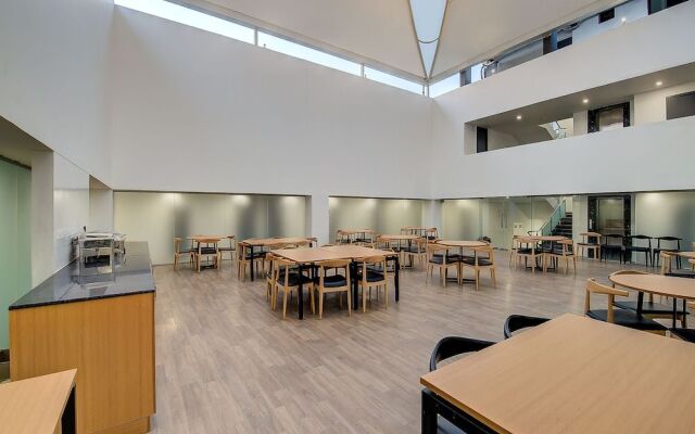 OYO Townhouse 063 M G Road