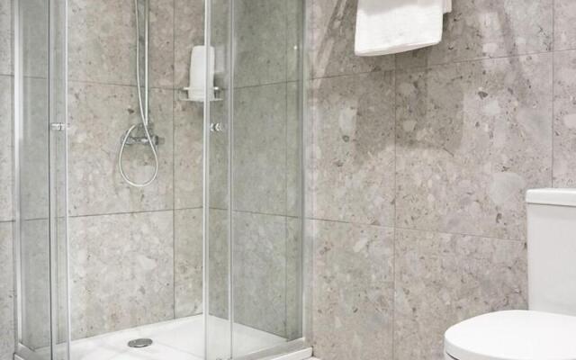 Roseum Boutique Hotel