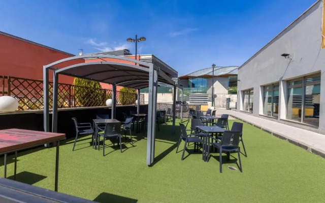 Travelodge Madrid Alcala de Henares