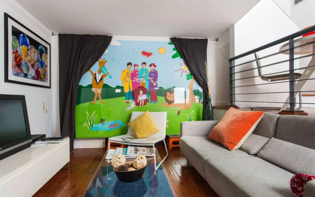 Beverly Hills Modern Guesthouse