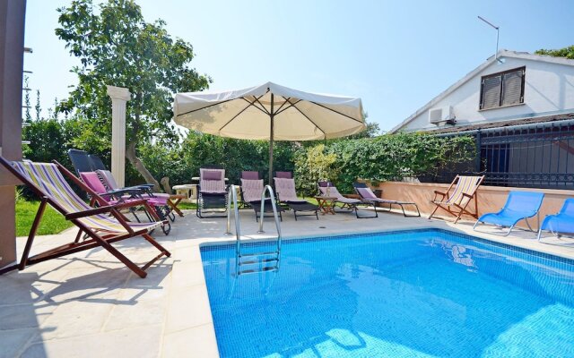 House Pool & Sport Holiday Complex
