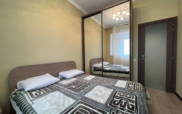 Kvartirnoe byuro IziRent EasyRent na sh. Avtozavodskoe, 37-47