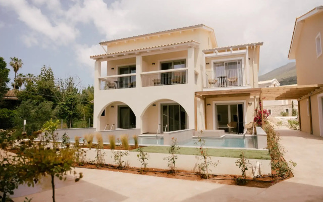 Eterrano Seaside Retreat