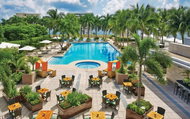 Four Seasons Luxury Private Residences