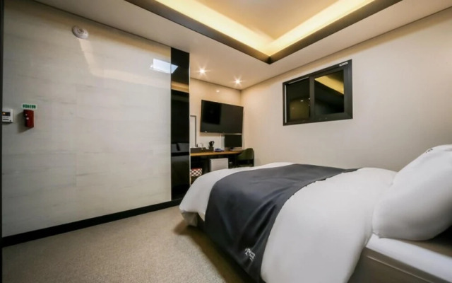 Hapcheon Jun Hotel Pension