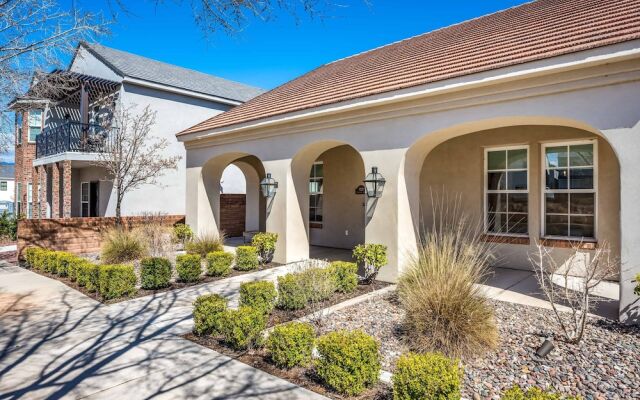 The Wanderer 2 Bedroom Home