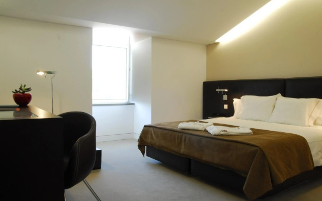Hotel Jerónimos 8