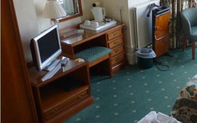 Courtlands Hotel Eastbourne