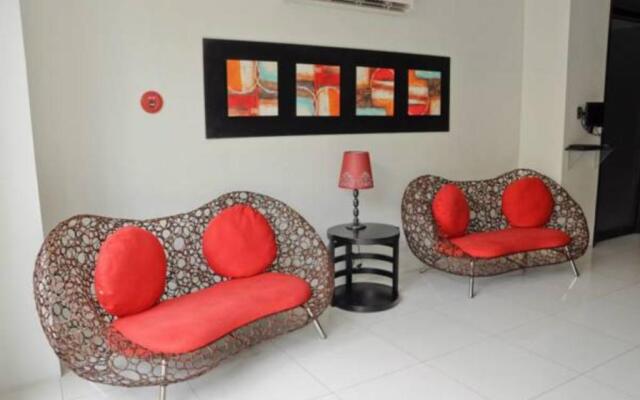 Premiere Citi Suites