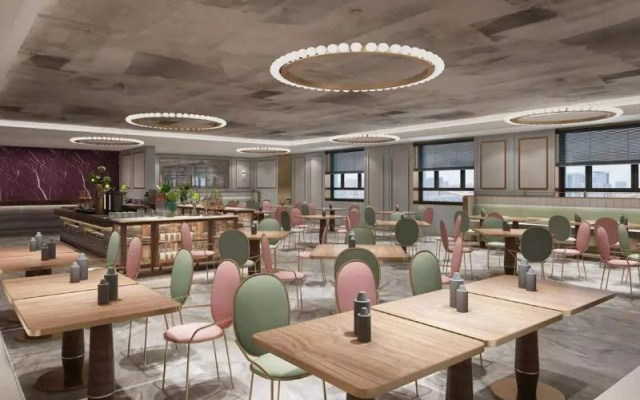 Mercure Changchun Ziyou Road Dahua