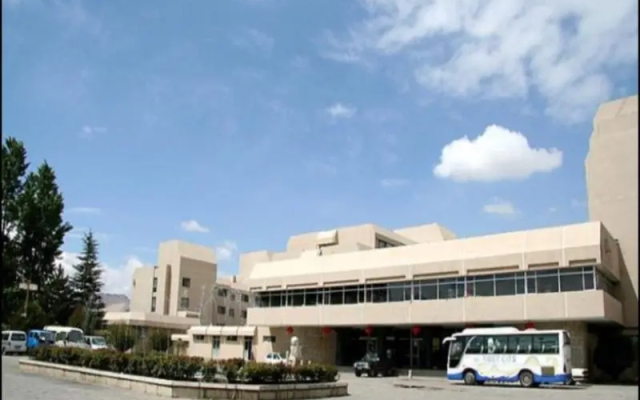 Lhasa Hotel
