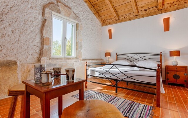 Boutique Rooms by Nono Ban