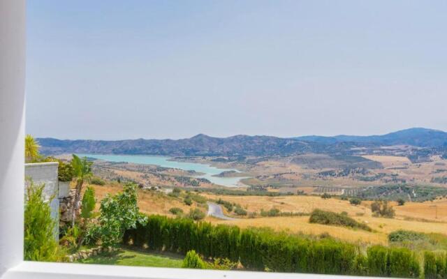 Villa Maria de Periana by Ruralidays