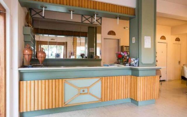 Remvi Hotel - Apartments