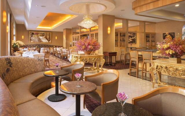 Orchard Hotel