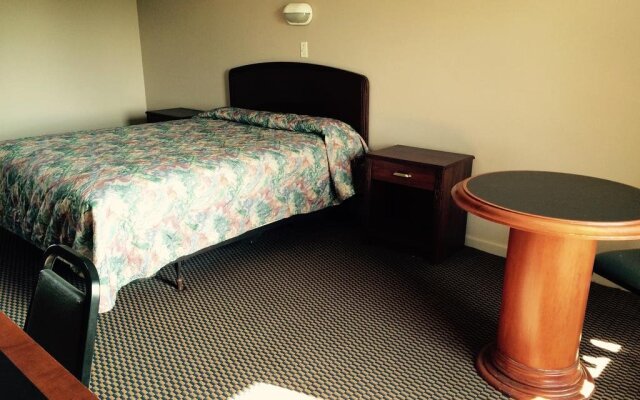 Lewis & Clark Motor Lodge