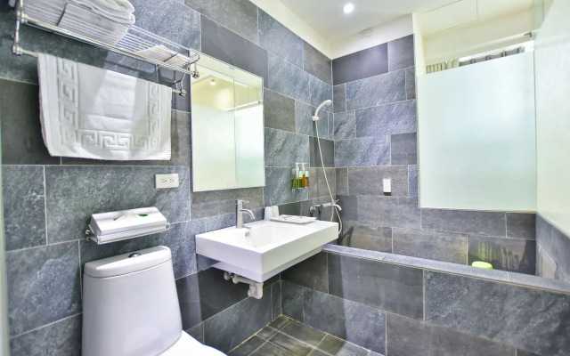 Duoai Hot Spring Hotel