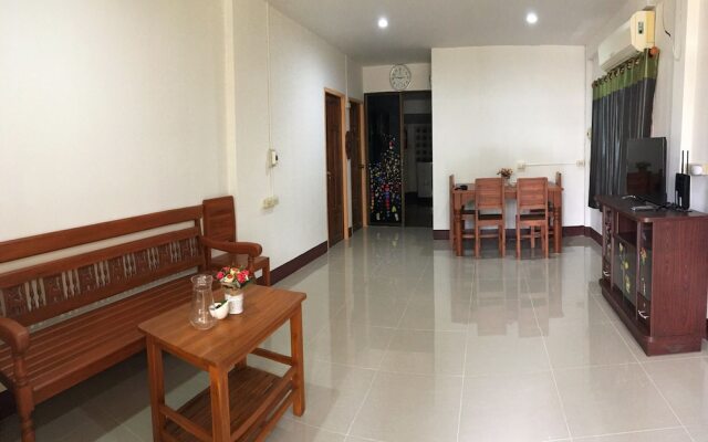 Jao Yellow House