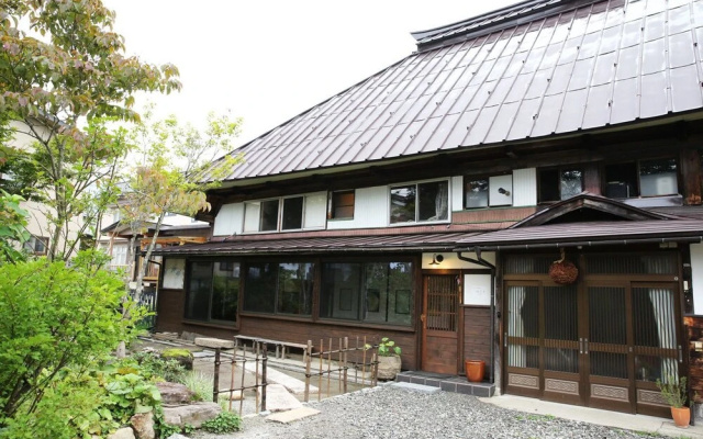 Hakuba Youluri