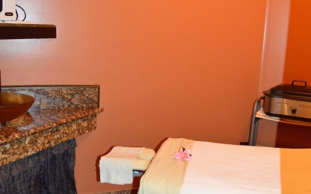 2417 @ Oceanfront Resort Lihue, Kauai Beach Drive