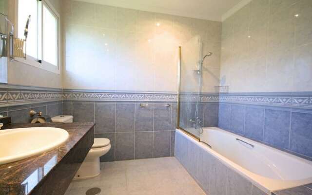 Immaculate 3-bed Villa in Mijas