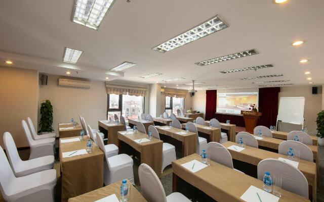 Sen Luxury Hotel
