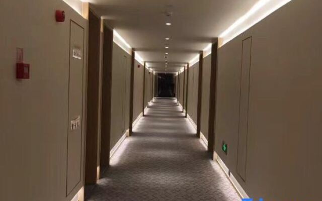 Ji Hotel Jiaxing Wanda Plaza