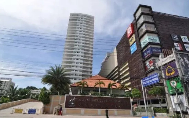 View Talay 6 Pattaya By Anatolia Condo Suite