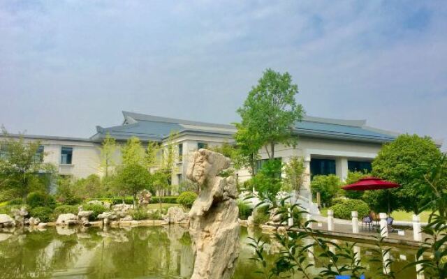 Xiaolangdi Zhongzhou International Hotel